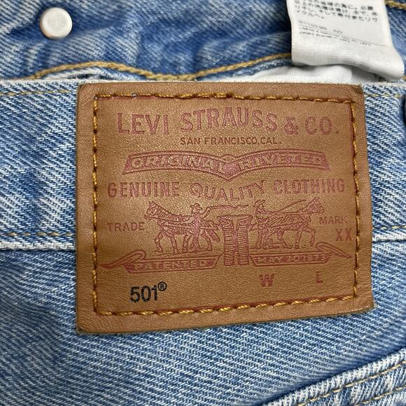 Levis 501 Cutoff Jean Shorts Womens 25 Blue Stonewash Buttonfly Distressed 2" - Picture 3 of 10